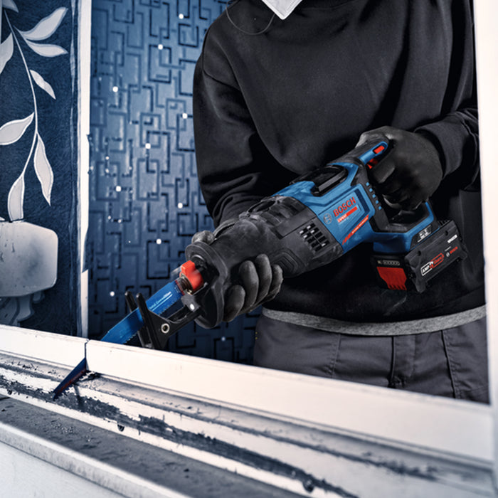 Scie sabre sans fil 18 V Bosch EXPERT EXSA18V-32 – 1300 W équivalent